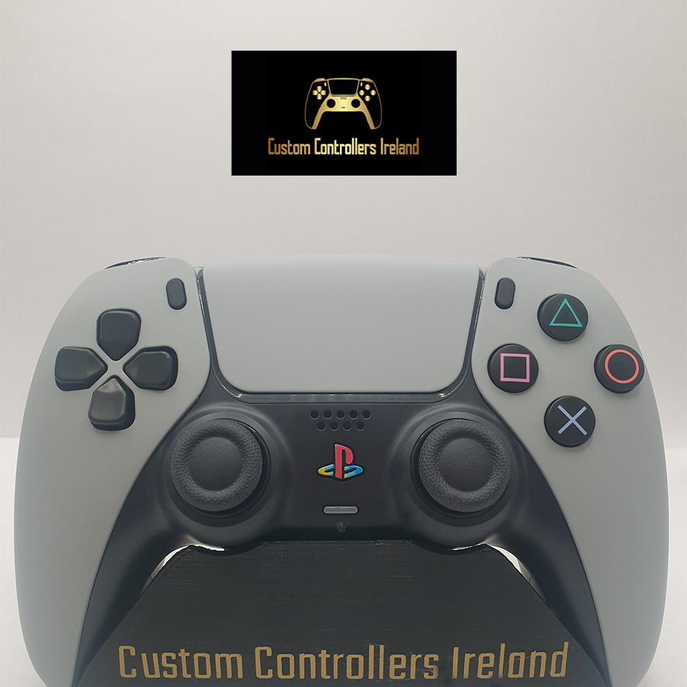 DualSense PS5 Controller Retro